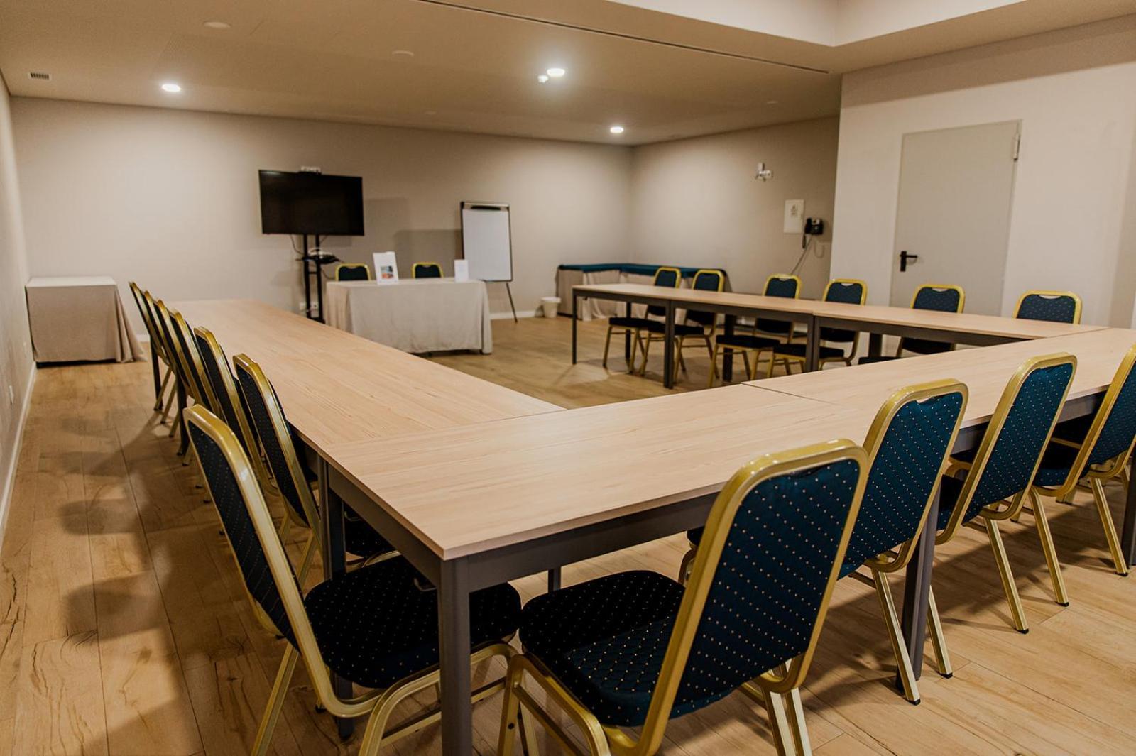 Meu Hotel Porto Gandra 帕雷德斯 外观 照片